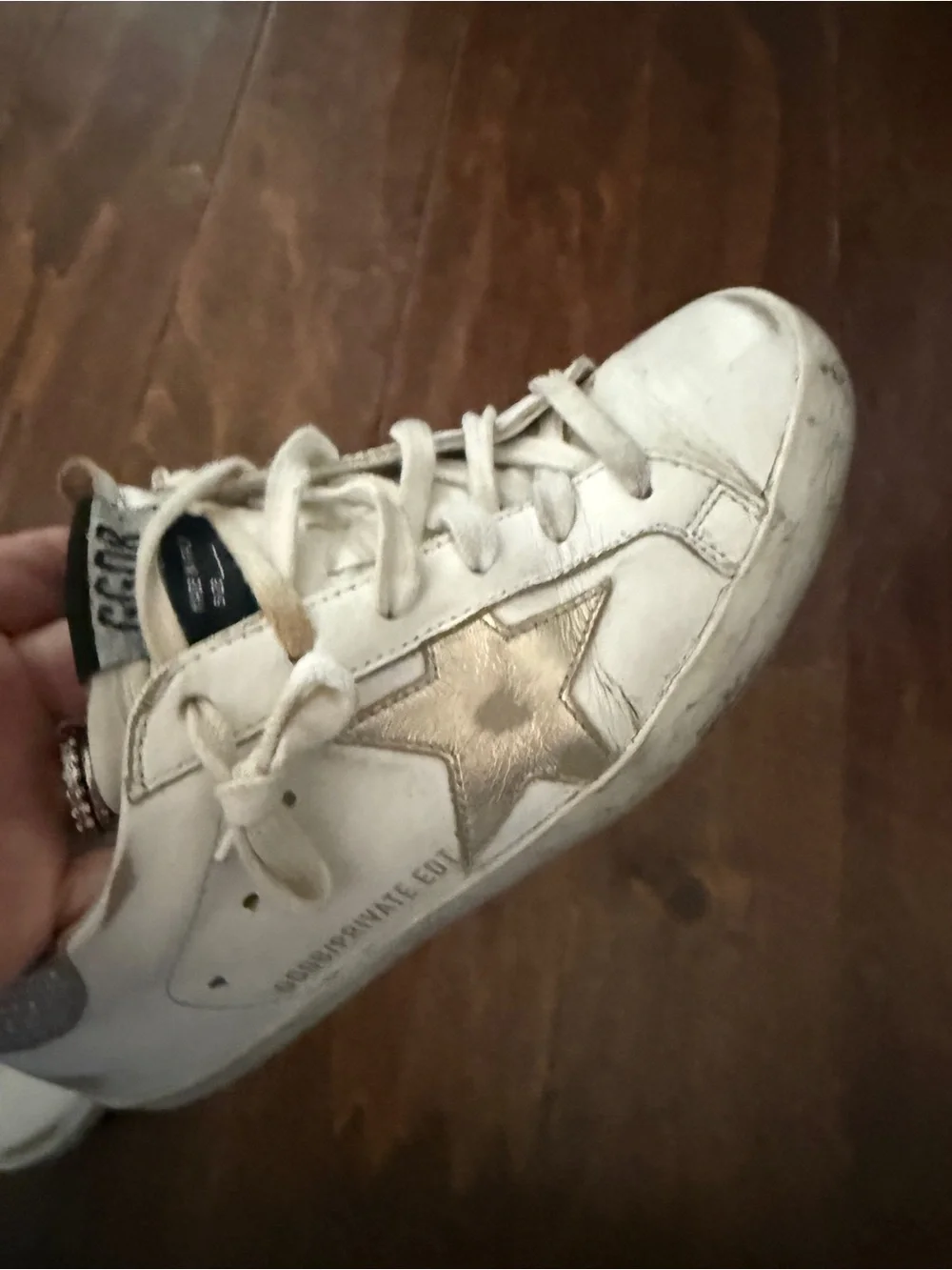 Golden goose size 35 Women's Super-Star with gold sparkle foxing $640